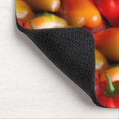 赤と黄の唐辛子 マウスパッド (コーナー)