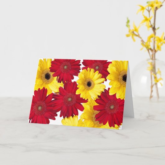 赤と黄色のガーベラデイジーの写真パーソナライズされた カード (黄色い花)