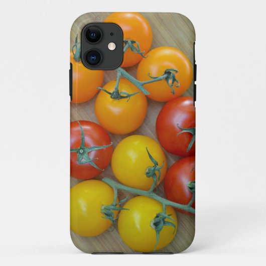 赤と黄色のトマトプリント Case-Mate iPhoneケース (裏面)