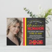 赤と黄色のポープリント卒業の発表 招待状 (スタンド正面)