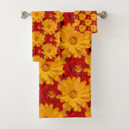 赤と黄色のマリゴールドの花のメドレー バスタオルセット