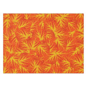 赤と黄色の《植物》アスペンリーフ#10 テーブルクロス (正面(横))