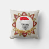 赤と黄金の豪華な円の形状フレームのスノーフレーク クッション (正面)