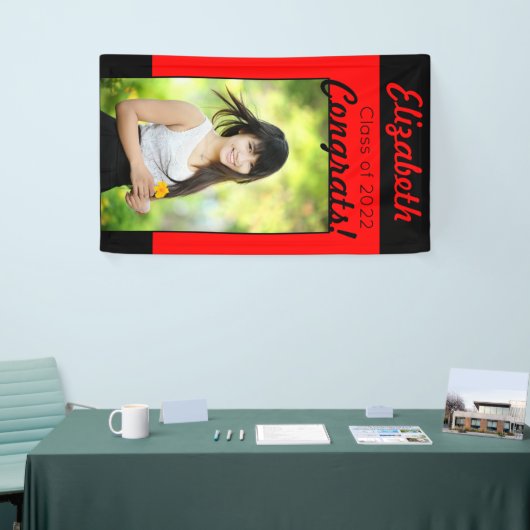 赤と黒のおめでとうワンフォト卒業パーティー 横断幕 (トレードショー)