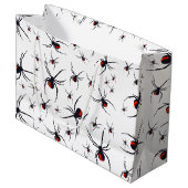 赤と黒のスパイダーパターン ラージペーパーバッグ (正面アングル)