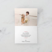 赤と黒のダマスク模様のラブハーツウェディング サンキューカード (内部)