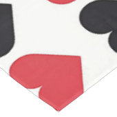 赤と黒のハートパターン テーブルクロス (アングル)