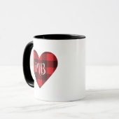 赤と黒のバッファロープレイド/チェックモノグラムハート マグカップ (正面左)