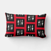 赤と黒のパターン、トレンドインスピレーション ランバークッション (裏面)