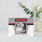 赤と黒の日付写真はがきを保存 案内ポストカード (スタンド正面)