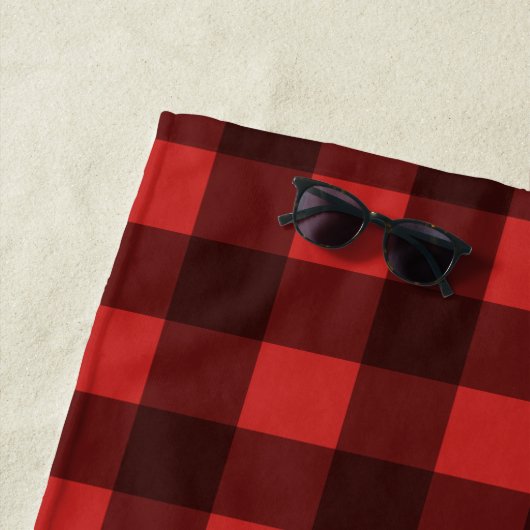 赤と黒の格子縞に黒い熊パーソナライズされた ビーチタオル (インサイチュ)