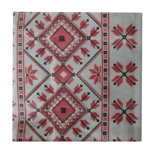 赤と黒の装飾タイル タイル (正面)