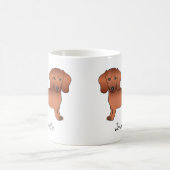赤なめらかなコートダックシュントかわいい漫画の犬と名前 コーヒーマグカップ (中央)