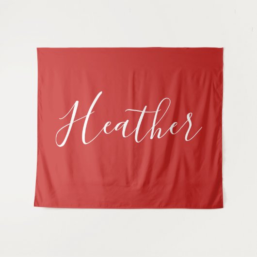 赤のカスタムの白いスクリプト タペストリー (正面(横))