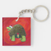 赤の上に亀のクリスマス キーホルダー (裏面)