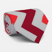 赤の濃淡のシェブロン模様 ネクタイ (ロール)