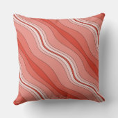 赤の濃淡のレイヤードライン装飾用クッション クッション (裏面)