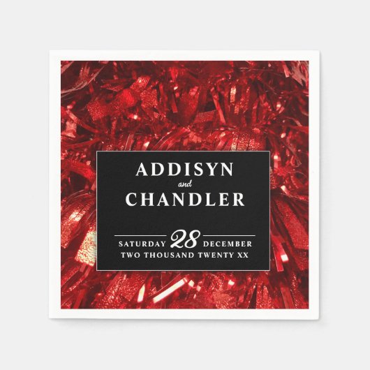 赤の白黒のモダンクリスマス結婚の スタンダードカクテルナプキン (正面)