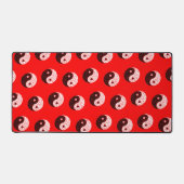 赤の英陽パターン デスクマット (正面)