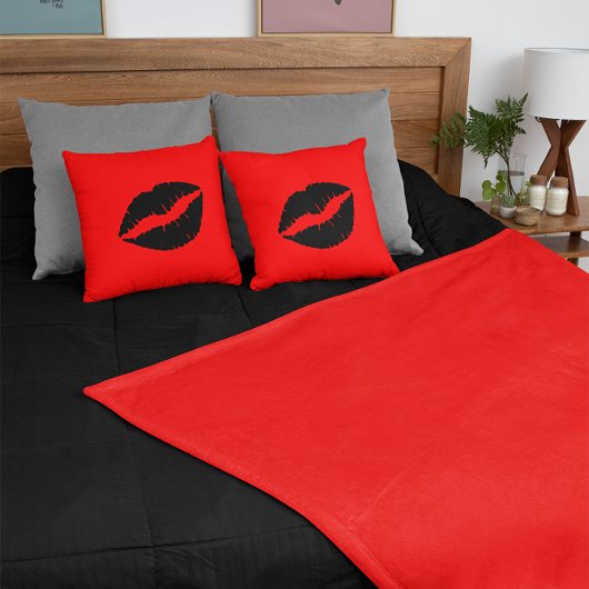 赤の黒い口紅 クッション