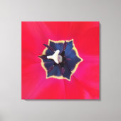 赤はっきりしたチューリップ花マクロ自然写真 キャンバスプリント (正面)