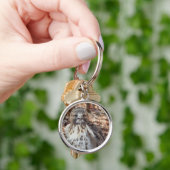 赤は倍増したタカの後につきました キーホルダー (手)