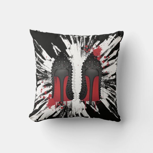 赤は小剣の靴のかかとのはね及び滴りに底を付けます クッション (正面)