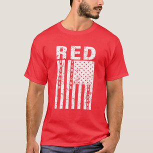 赤は皆を配置された旗メンズワイシャツ覚えています Tシャツ
