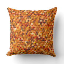 赤みを帯びた色調の斑点に六角のモザイク