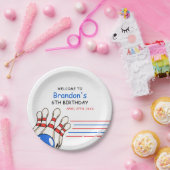 赤よくはしゃぐと青のボーリングをテーマにした第6誕生日 ペーパープレート (パーティー)