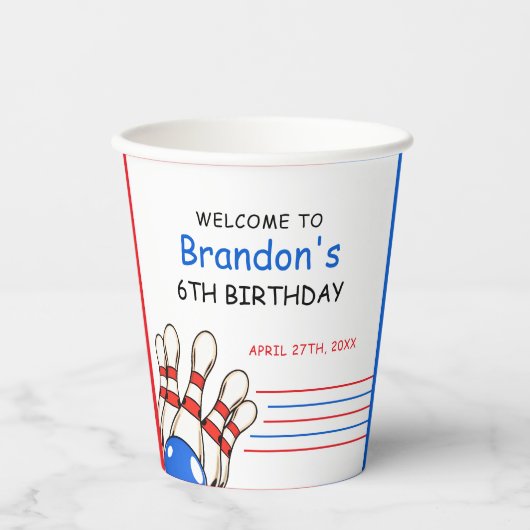 赤よくはしゃぐと青のボーリングをテーマにした第6誕生日 紙コップ (正面)