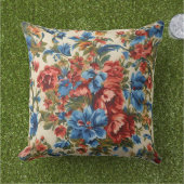 赤イタリアンと青の緑豊かな離れ花 アウトドアクッション (芝生)