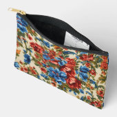 赤イタリアンと青の緑豊かな離れ花 アクセサリーポーチ (見開き)