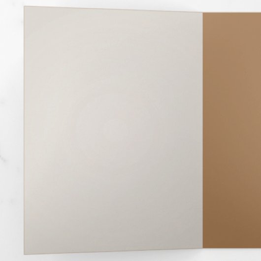 赤エレガントと金ゴールドの聖降誕祭を祝して 三つ折りクリスマスカード (内部最初)