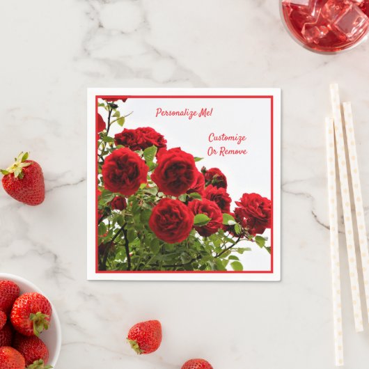 赤エレガントローズブーケロマンパーソナライズされたティック スタンダードカクテルナプキン (インサイチュ)