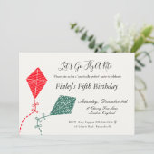 赤エレガント緑カイト飛んでいるスカイ誕生日 招待状 (スタンド正面)