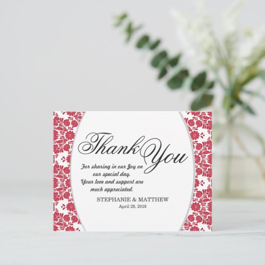 赤エレガント華美と白のダマスクのパターン ポストカード (スタンド正面)