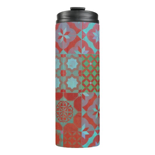 赤カッコいいと青のトレンディーエーゲのタイル タンブラー (正面)