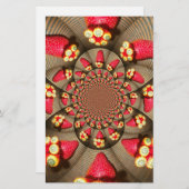 赤カラフルい喜び：イチゴ万華鏡のように千変万化するパターンアート 便箋 (正面/裏面)