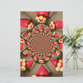 赤カラフルい喜び：イチゴ万華鏡のように千変万化するパターンアート 便箋 (スタンド正面)