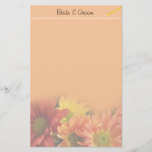 赤カラフル色、黄色、オレンジ色のデイジーの花。 (正面)