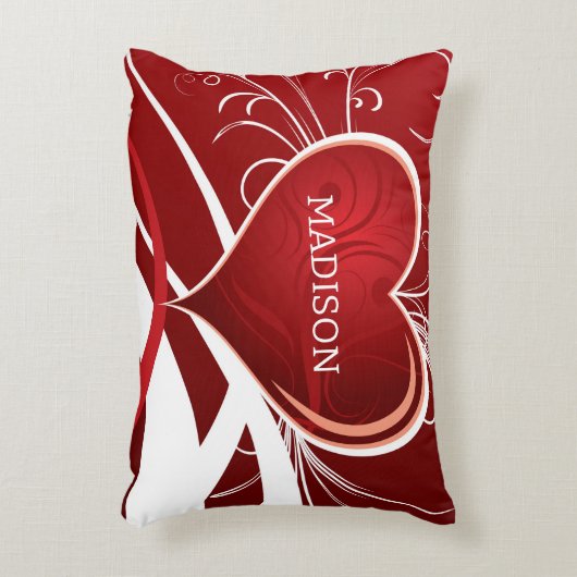 赤ガーリーと白の抽象芸術ハートとフローラ渦巻き アクセントクッション (正面(垂直))