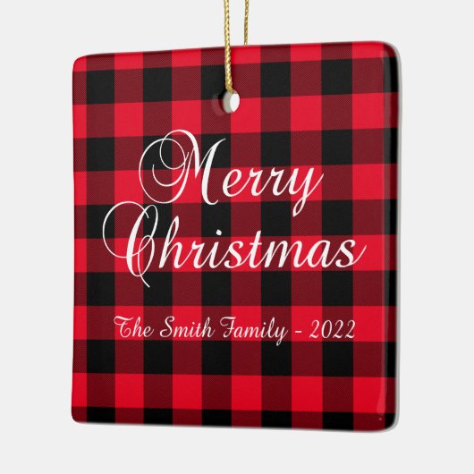 赤クラシックバッファロープレイドクリスマスファミリー写真 セラミックオーナメント (左)