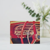 赤クラシックヴィンテージ車ダッシュボード詳細 ポストカード (スタンド正面)