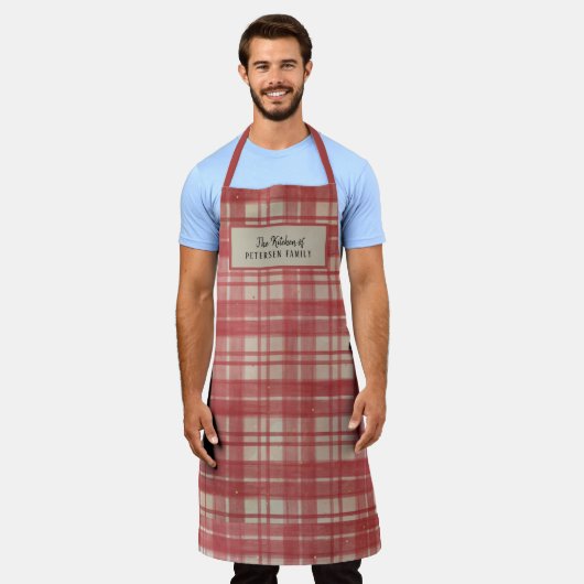 赤クリーム水牛のプレイドパターンファミリーカスタム エプロン (着用した状態)
