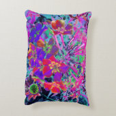 赤サイケデリックカラフルと紫の花 アクセントクッション (裏面(縦))