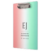 赤スタイリッシュ緑白勾配イニシャルモノグラム クリップボード (左)