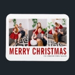 赤タイポグラフィメリークリスマストリップコラージュ マグネット<br><div class="desc">メリークリスマス!カスタマイズ可能なフォトクリスマスマグネットを使用して、休日の応援のtouchを自宅に持ち込む！大切な思い出を表示するのに最適な、このマグネットはあなたのフェスティバル写真でパーソナライズすることができお気に入りのるユニーク、あなたの休日の装飾に追加する。家族や友人にとって理想的な贈り物 – 休日に思い出に残るキープサケを作成！赤と黒のタイポグラフィを備シンプルえている。詳細を追加してパーソナライズ祝touchのクリスマスの魔法パーソナライズされた。カスタマイズ可能なフォトクリスマスマグネットを今日注文し、あなたの思い出をフェスティバル装飾に変える！</div>