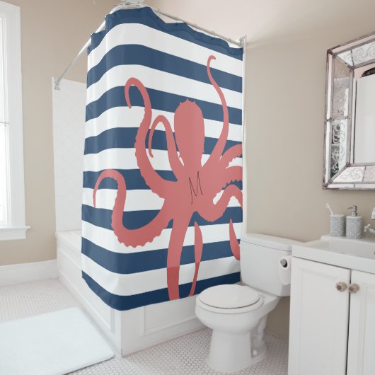 赤タコのビーチモダン白ネイビーブルーストライプの シャワーカーテン (インサイチュ)
