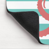 赤タコモダンビーチ白ティール(緑がかった色)ストライプの マウスパッド (コーナー)